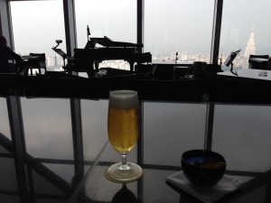 Happy Hour at the New York Bar at Park Hyatt Tokyo