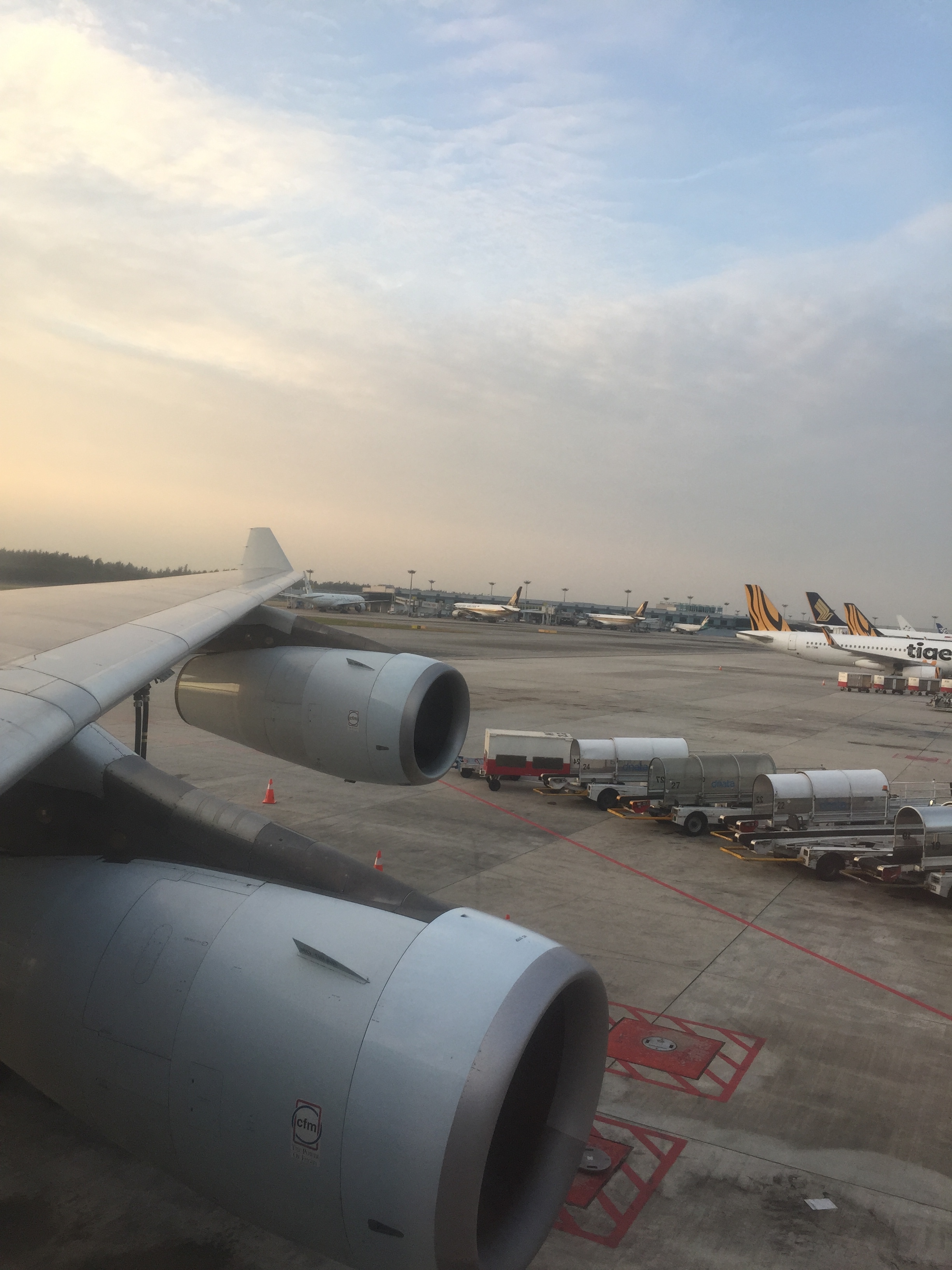 Review:  Cathay Pacific Premium Economy Singapore to Hong Kong